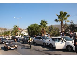 9 araç birbirine girdi