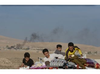 Musul’da binden fazla sivil kamplara yerleştirildi