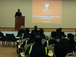 Mhk Hakemlerle Tanışma Toplantısı Yaptı