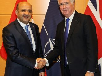 Bakan Işık İngiliz mevkidaşıyla görüştü