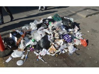 Belediye işçileri iş bıraktı, vatandaş mağdur oldu