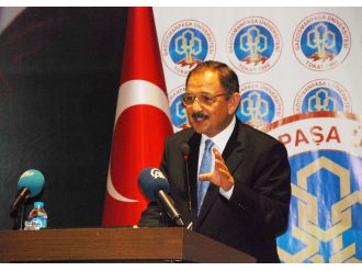 "Dünyayı kirletenler, çevre anlaşmalarına imza atmıyor"