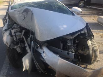 Askerleri taşıyan araç yoldan çıktı: 3 asker yaralı