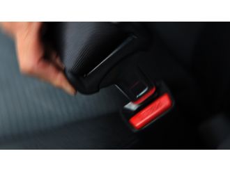 Arka koltukta da zorunlu hale geldi: 92 TL cezası var