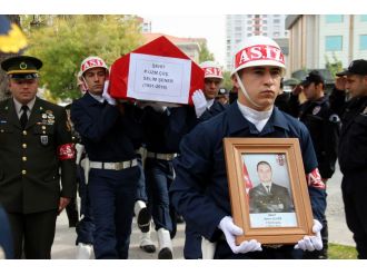 Şehit Uzman Çavuş son yolculuğuna uğurlandı