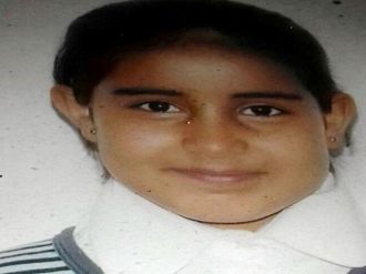 Minibüsten düşen kız çocuğu yaşam savaşını kaybetti