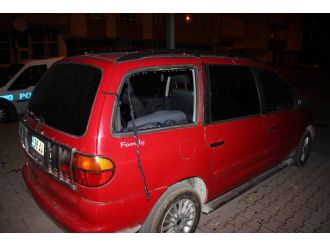 Çakmak gazı bomba gibi patladı: 3 yaralı