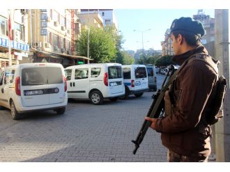 250 polisle huzur operasyonu