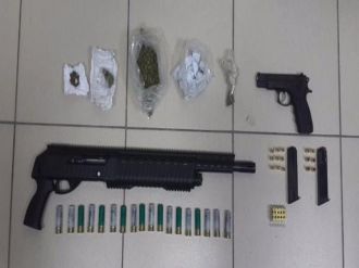 ’Polis geldi atın’ diye bağırınca yakalandılar