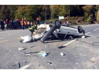 Düzce’de feci kaza: 1 ölü, 2 yaralı