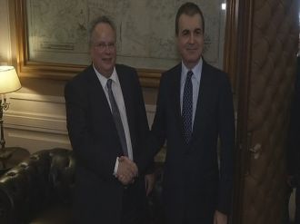 Yunan Dışişleri Bakanı Kocias ile görüştü