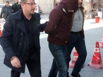 FETÖ yalanıyla 201 bin TL dolandırdılar