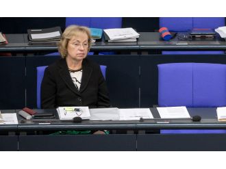 Alman bakandan HDP’ye ziyaret