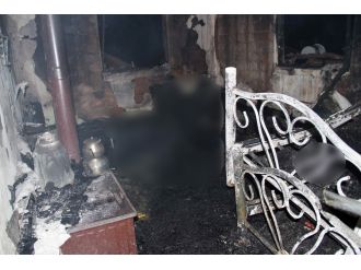 Bu ev 3 minik bedene mezar oldu