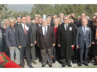 Bülent Ecevit mezarı başında anıldı