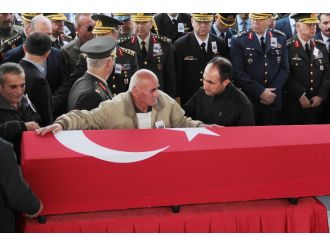 Fırat Kalkanı şehidi son yolculuğuna uğurlandı