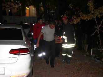 Su kuyusuna giren 3 kişi bayıldı