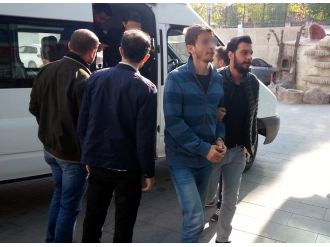 Konya’da 20 pilot tutuklandı