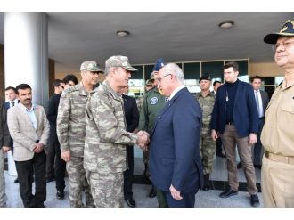 Orgeneral Akar sınırı inceledi!