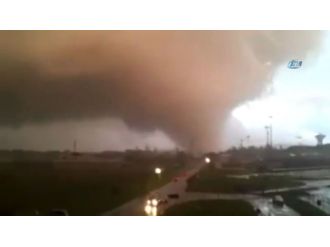 İtalya’da hortum: 2 ölü !