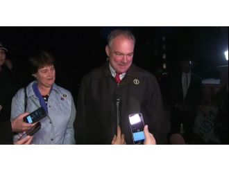 Demokrat Başkan Yardımcısı Adayı Kaine oyunu kullandı