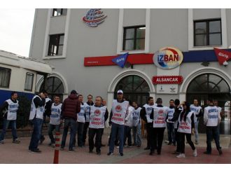 İZBAN grevinde 2. gün: Başbakan’ın devreye girmesini bekliyorlar