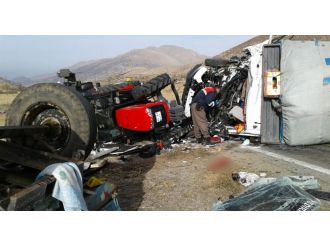 Anne oğul can verdi, 8 kişi yaralandı