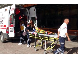 DEAŞ saldırısında yaralanan 10 kişi Kilis’e getirildi