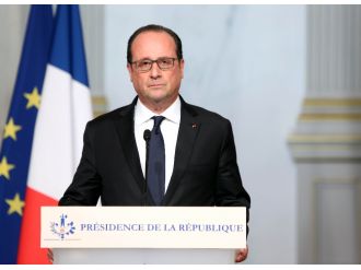 Hollande: Yeni ABD yönetimiyle...