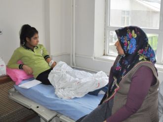 Öğrenci minibüsü kaza yaptı: 14 yaralı