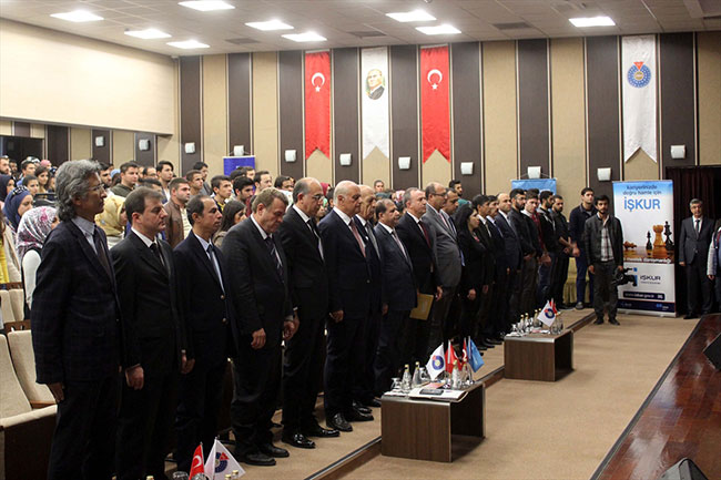 İşkur'un "Kariyer Günü" etkinliği devam ediyor