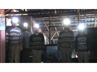 Yerin metrelerce altında Ata’yı andılar