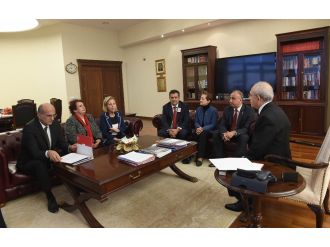 Dernek ve sendika yöneticileriyle görüştü