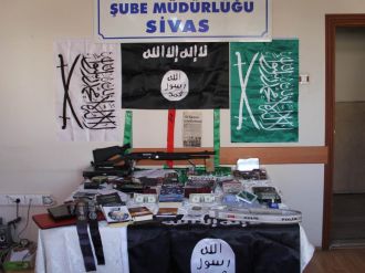 DEAŞ operasyonunda 1 dolar ele geçirildi