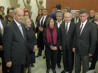 Başbuğ’un yazdığı tiyatro oyunu izleyicisiyle buluştu