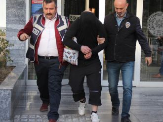 Çocukları için çarşaf giyince olanlar oldu