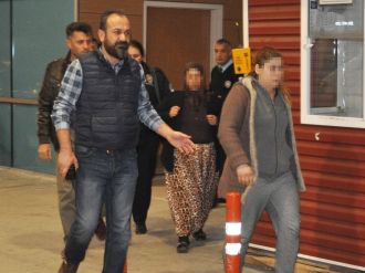 Suç makinesi ile cezaevi firarisi kadınlar tutuklandı