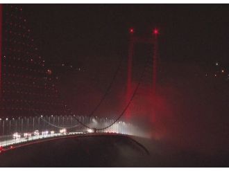 İstanbul’da sis tekili oldu