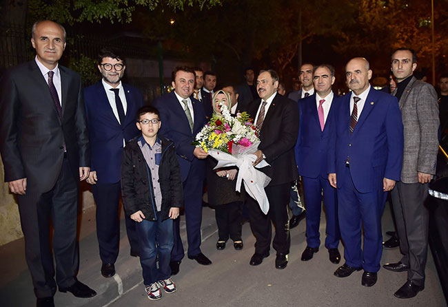 Bakan Eroğlu’ndan Büyükşehir’e ziyaret