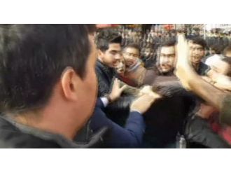 Rektör protestosuna polis müdahalesi