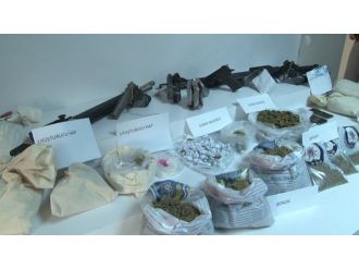 İstanbul’da uyuşturucu ve silah ele geçirildi