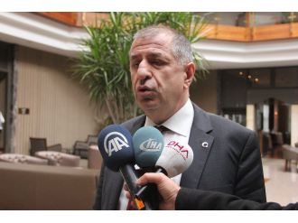 Ümit Özdağ MHP’den ihraç edildi