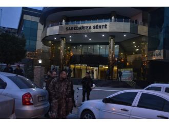 Siirt Belediyesine operasyon: Eş başkan gözaltında