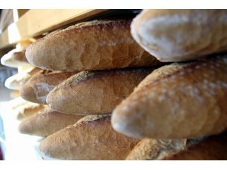 Bağışlar azalınca Suriye’de ekmek sıkıntısı başladı