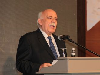 Bakan Avcı Türkiye’ye gelen turist sayısını açıkladı