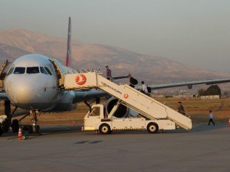 Kahramanmaraş’ta uçuşlara yağmur engeli