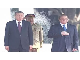 Erdoğan Pakistan’da resmi törenle karşılandı