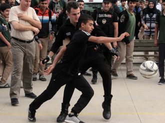 Operasyona maç molası