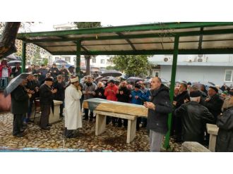 Kadir İnanır’ın acı günü