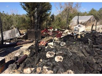 Mersin’de ev yangın: 1 ölü, 1 yaralı